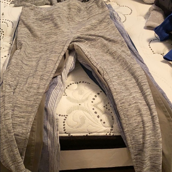 Pants and leggings and scrub bottoms - Picture 6 of 6